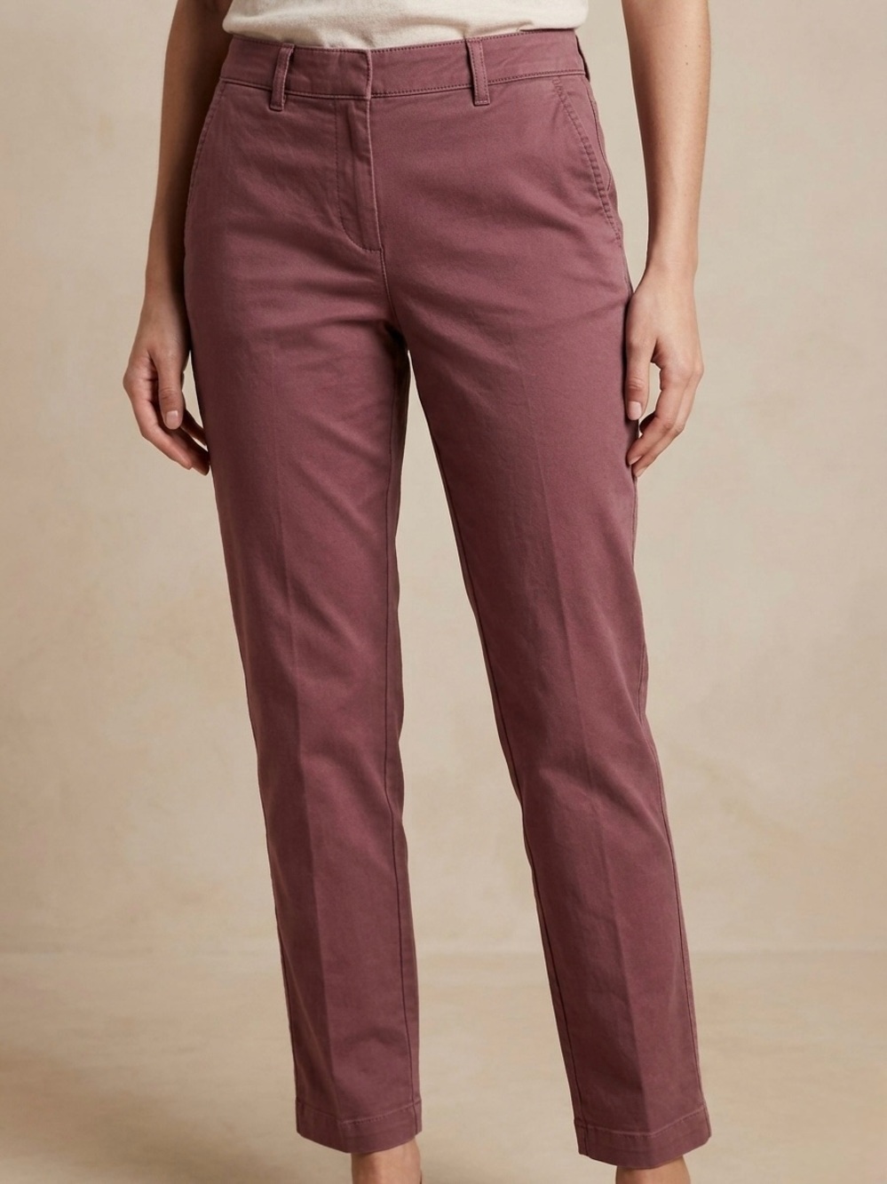Eddie Bauer Straight Ankle Pants in Mauve